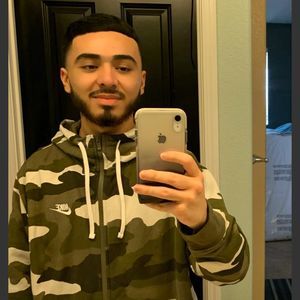 Meet your Posher, Adam